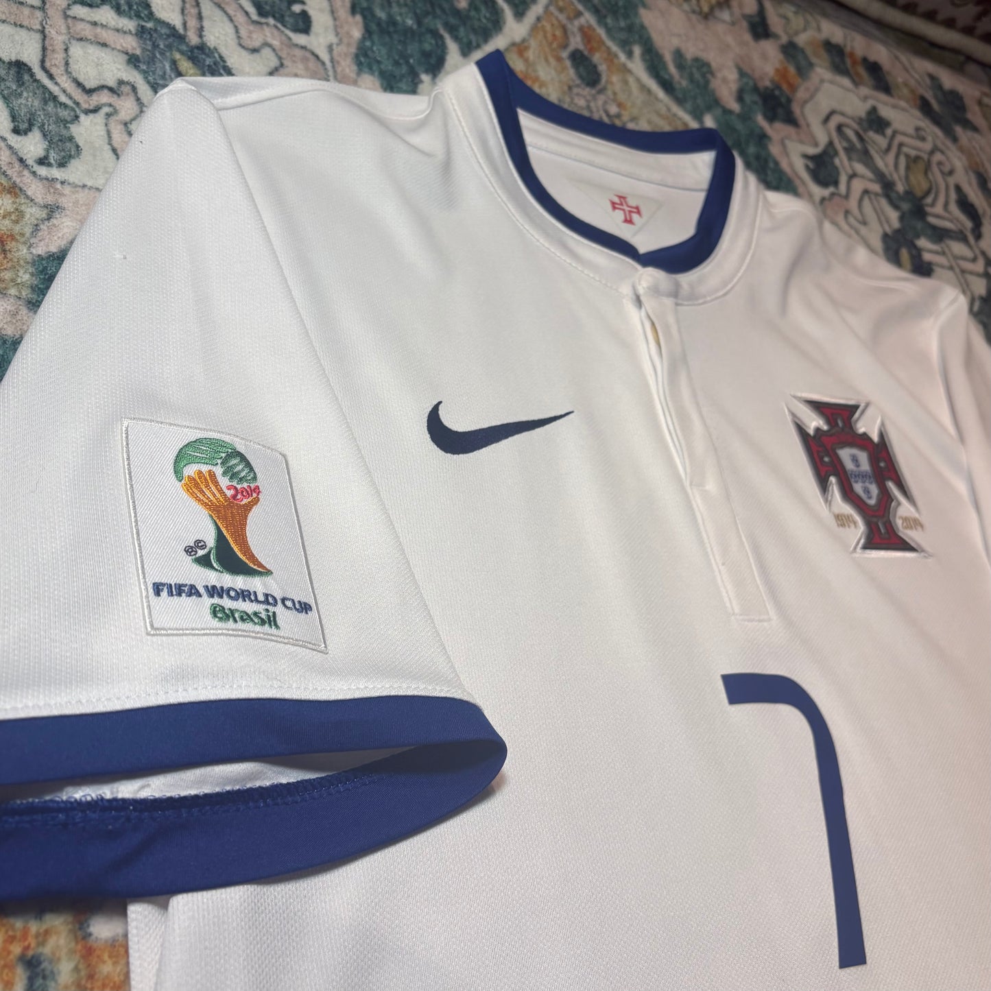 Portugal 2014 Away Jersey – Cristiano Ronaldo #7