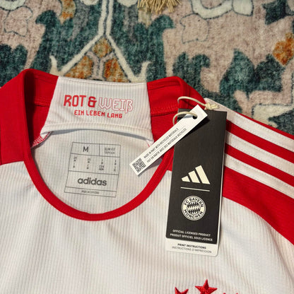 Bayern Munich 2023/24 Home Jersey – BNWT