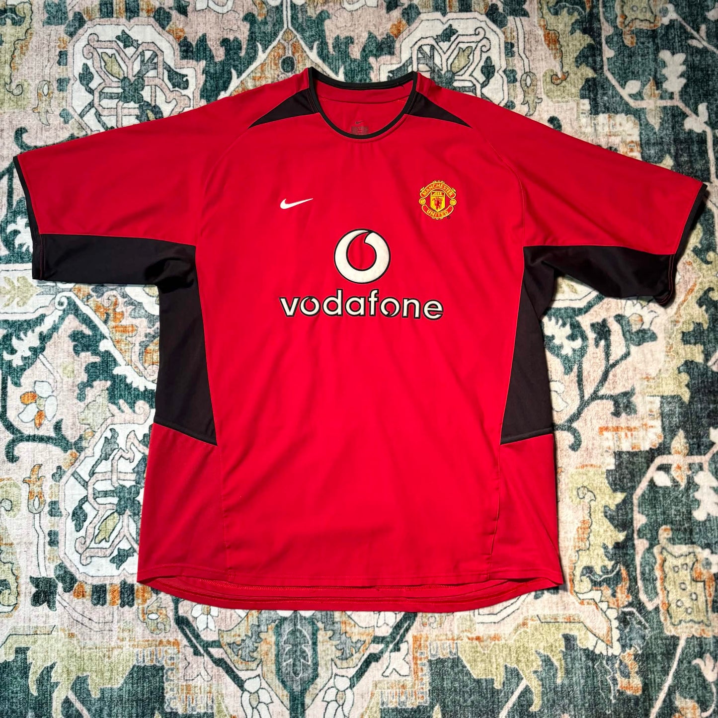 Manchester United 2002–04 Home Jersey – Ferdinand #6