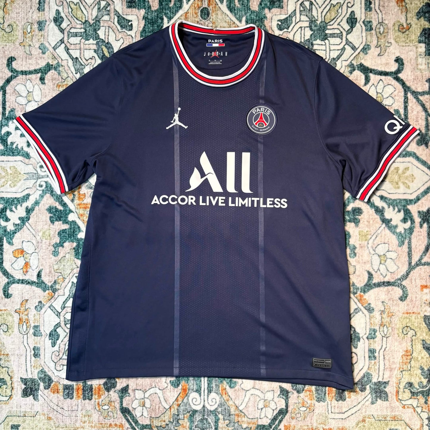 Paris Saint-Germain 2021/22 Home Jersey – Mbappé #7