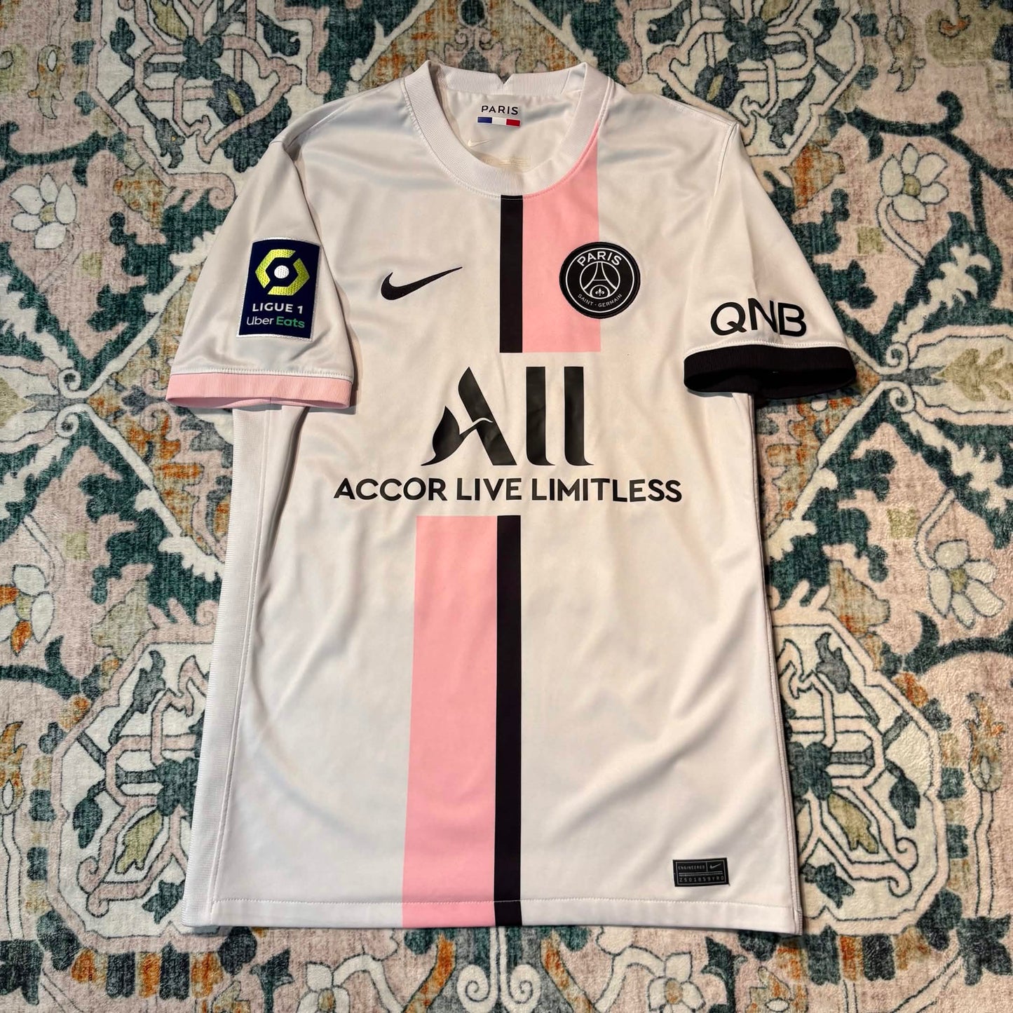 Paris Saint-Germain 2021/22 Away Jersey – Lionel Messi #30