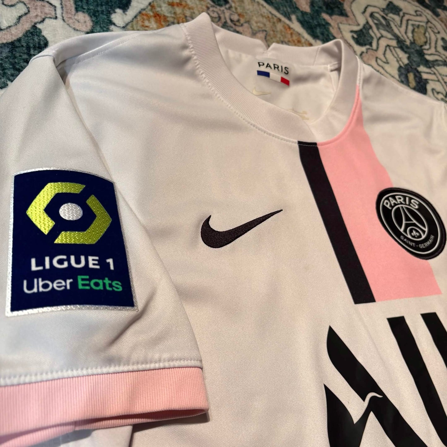 Paris Saint-Germain 2021/22 Away Jersey – Lionel Messi #30
